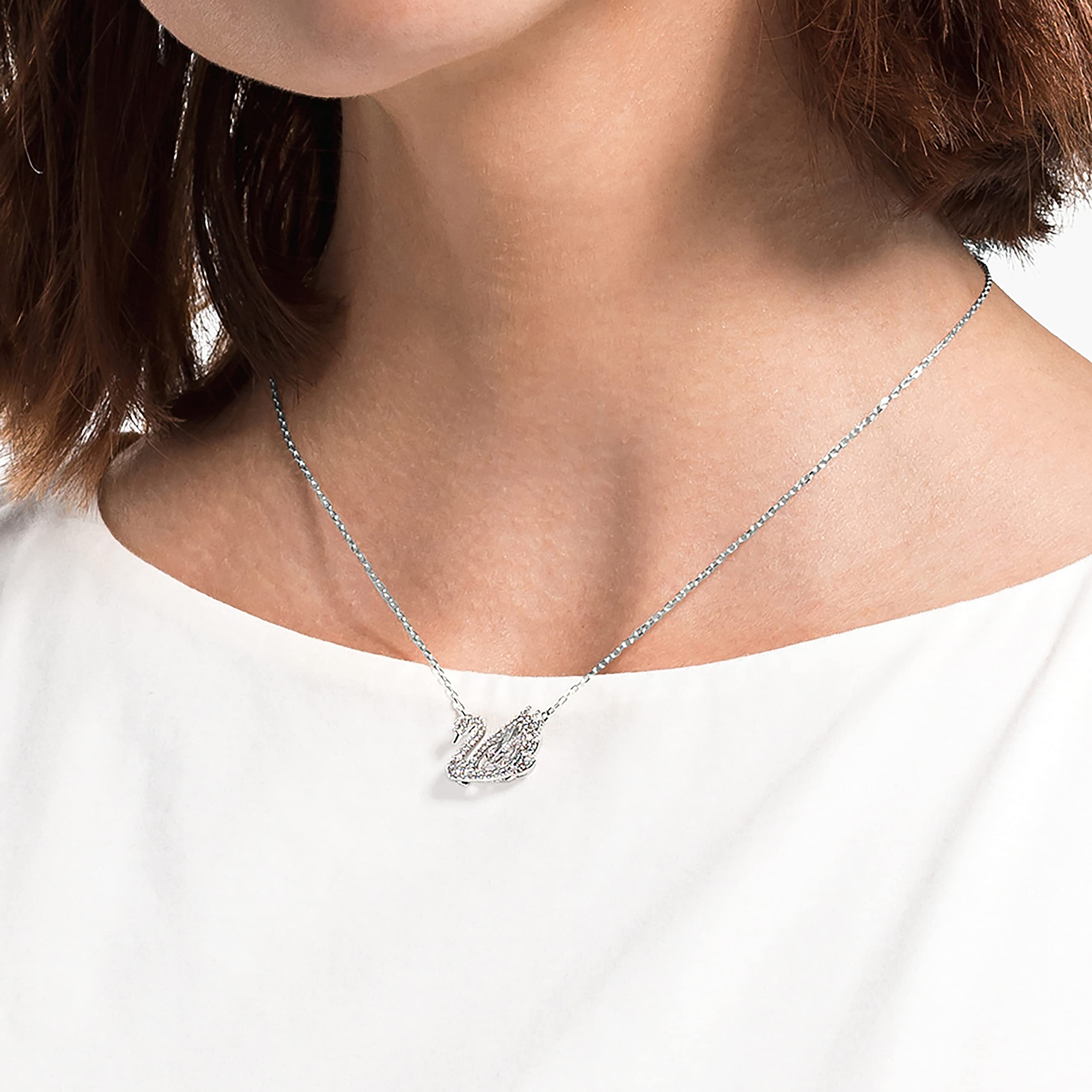 Foto 6 pulgar | Collar Con Colgante De Cisne De Swarovski Con Cristales Transparentes De Rodio - Venta Internacional.