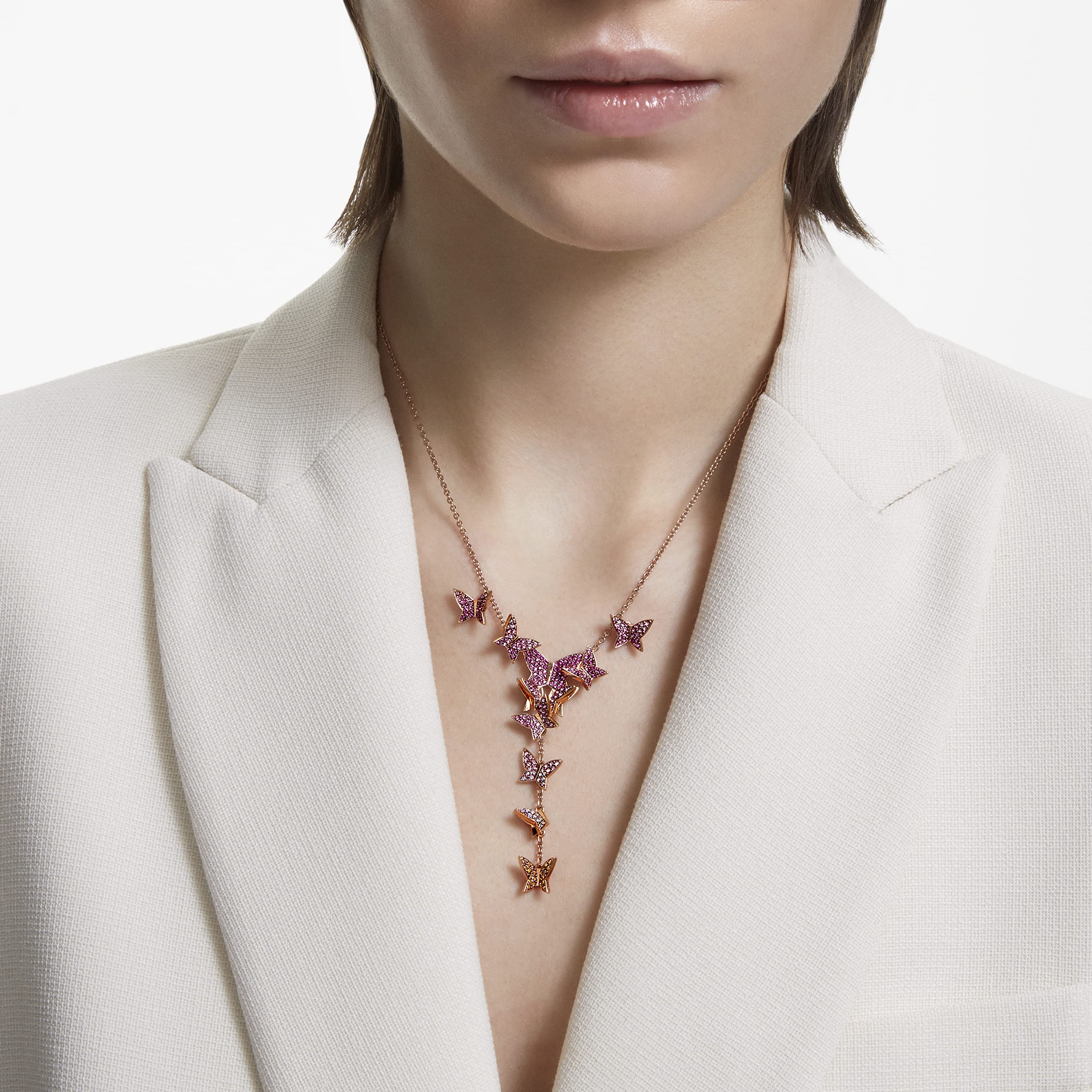 Foto 4 | Collar Lilia De Swarovski, Collar En Y Con Motivos De Mariposas Rosas - Venta Internacional.
