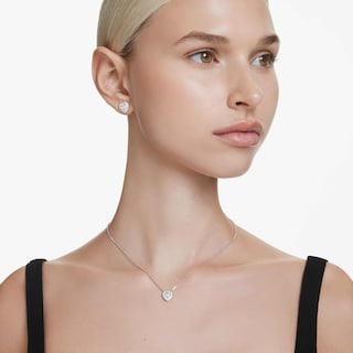 Foto 5 | Collar Swarovski Ariana Grande Con Forma De Corazón De Cristal Angelical - Venta Internacional.