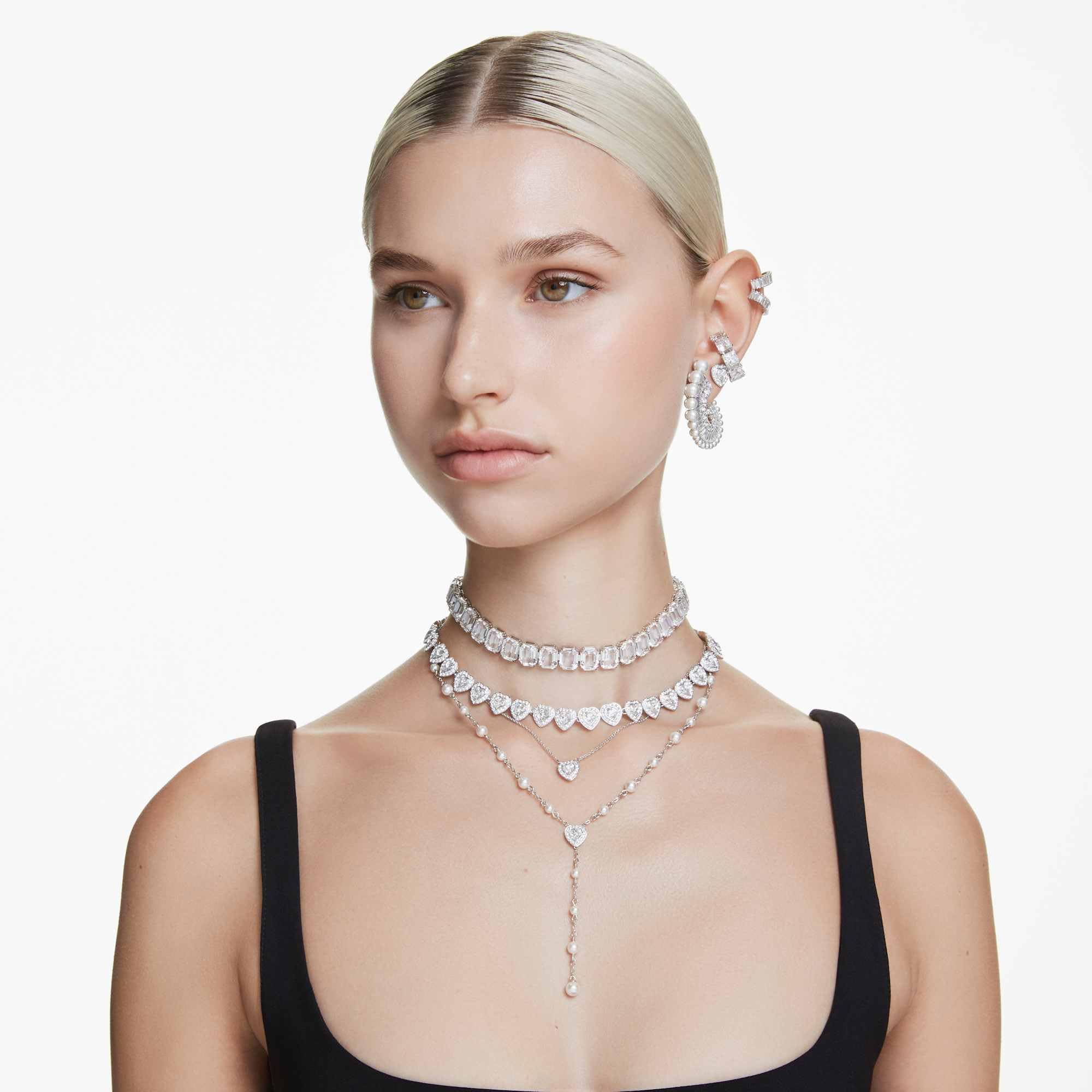 Foto 7 | Collar Swarovski Ariana Grande Con Forma De Corazón De Cristal Angelical - Venta Internacional.