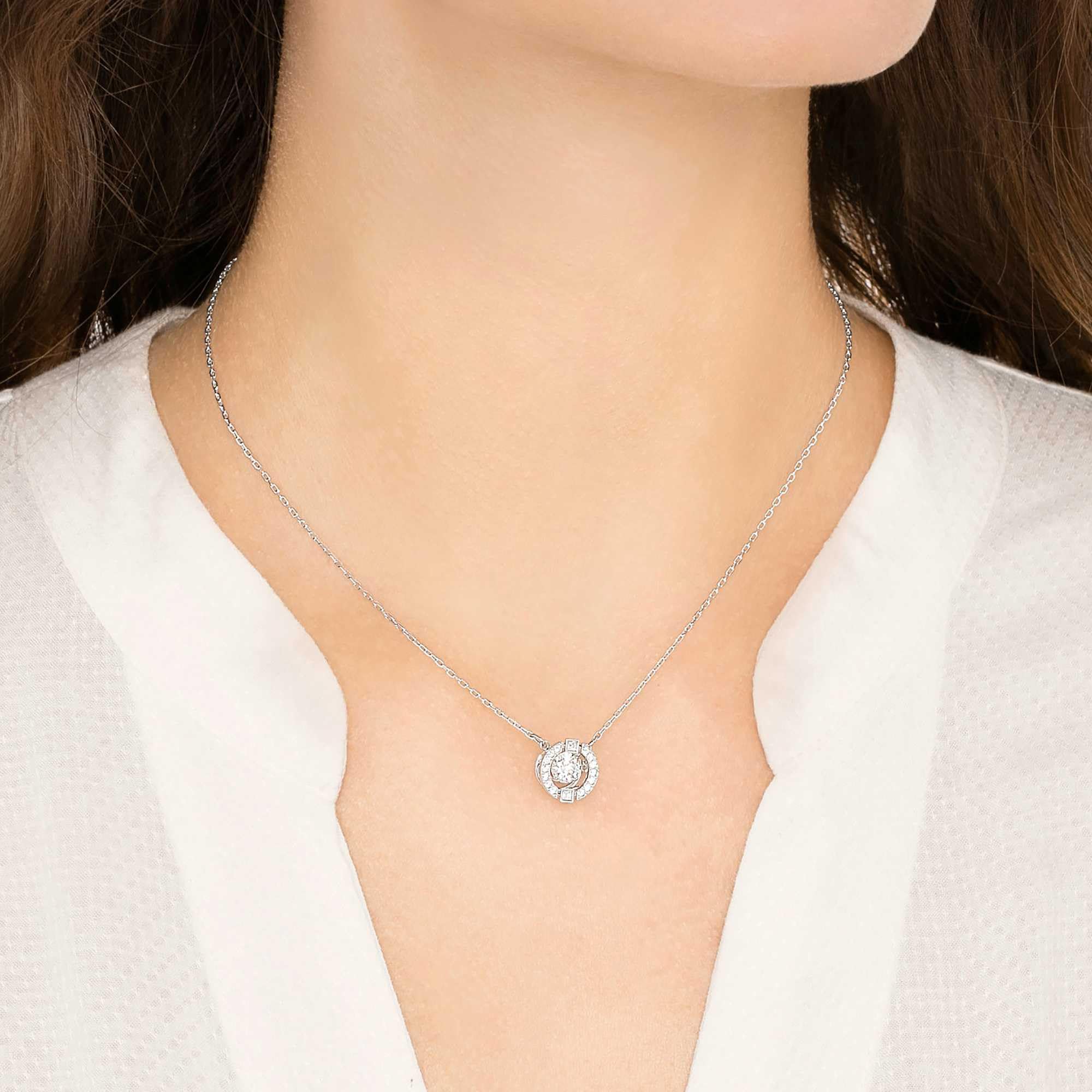 Foto 7 pulgar | Collar Swarovski Una Con Colgante Para Mujer En Cristal Azul Rodio - Venta Internacional.