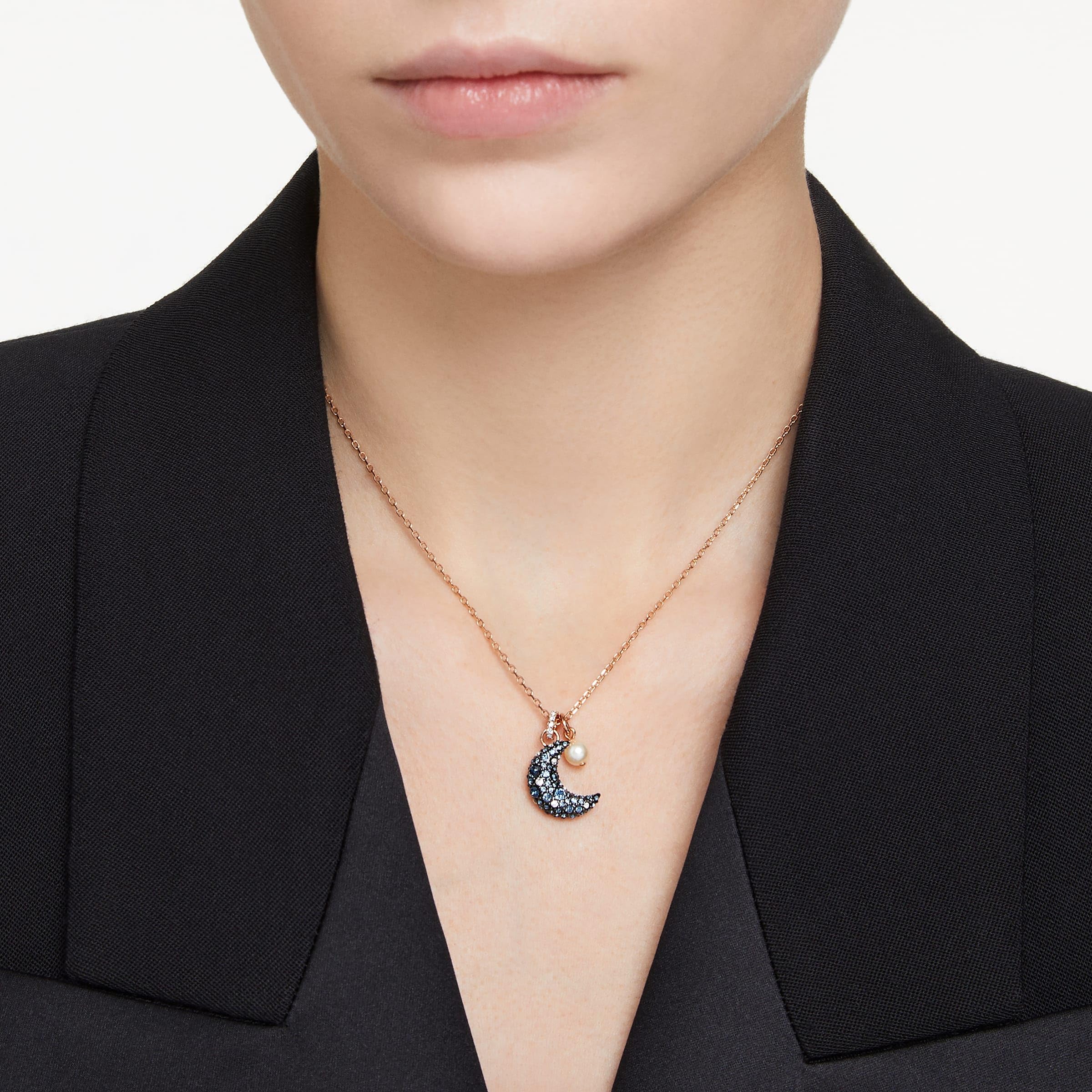 Foto 5 | Collar Swarovski Sublima Moon Con Cristales Oscuros, Oro Rosa - Venta Internacional.