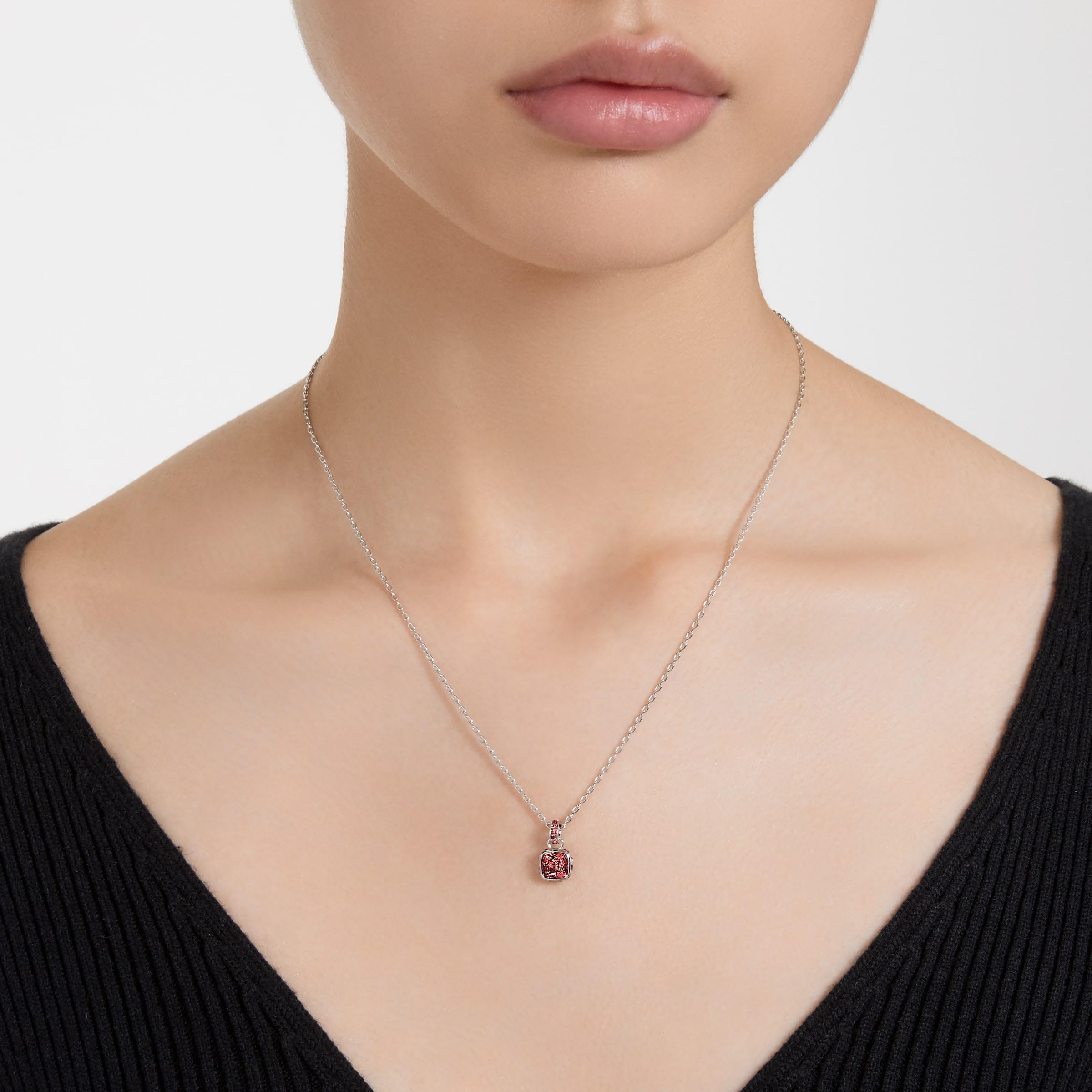 Foto 6 pulgar | Collar Con Piedra Natal De Enero De Swarovski Con Piedra Roja Y Cristales - Venta Internacional.