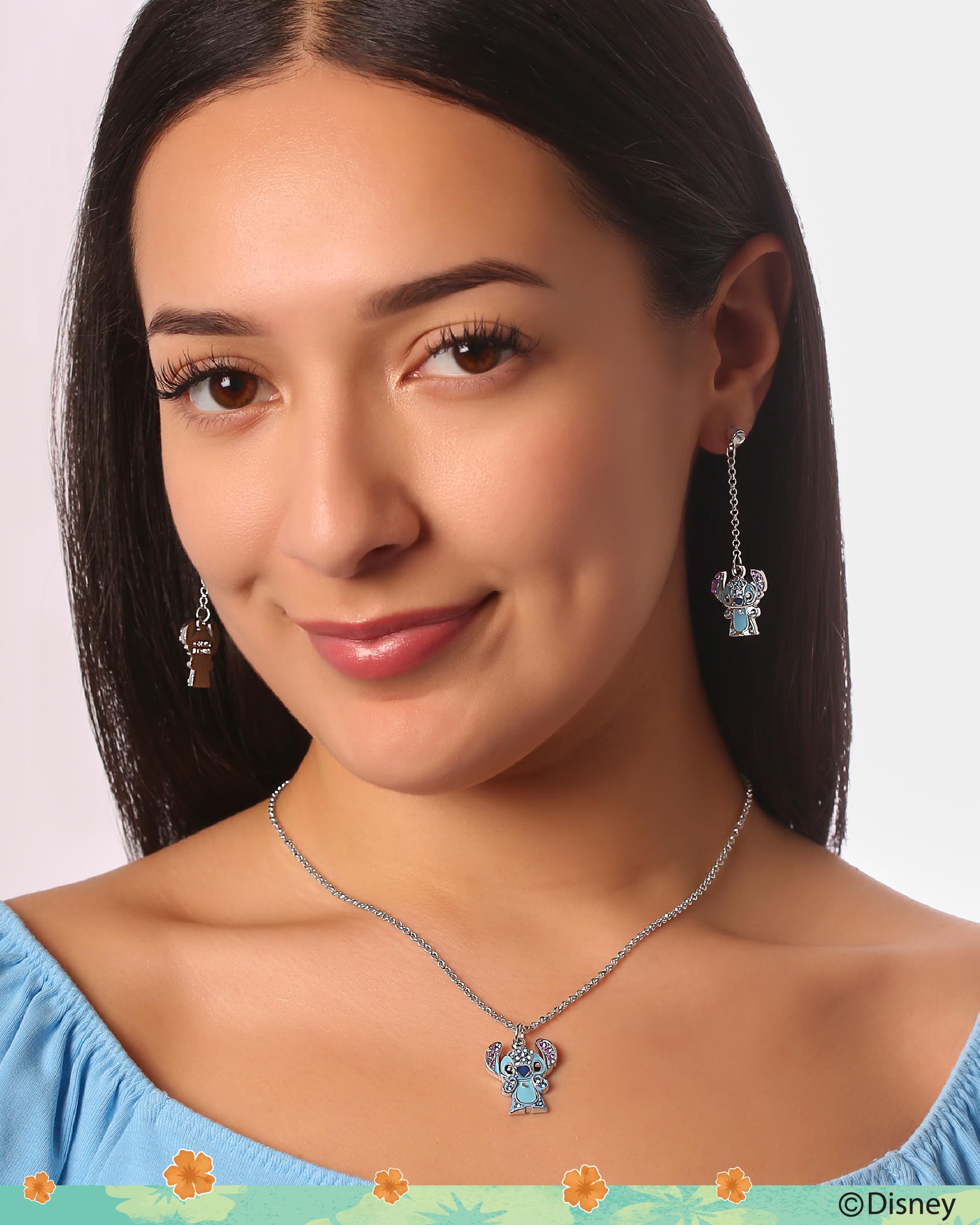 Foto 3 pulgar | Collar Disney Stitch para Mujer con Cristal Pavé y Esmalte - Venta Internacional
