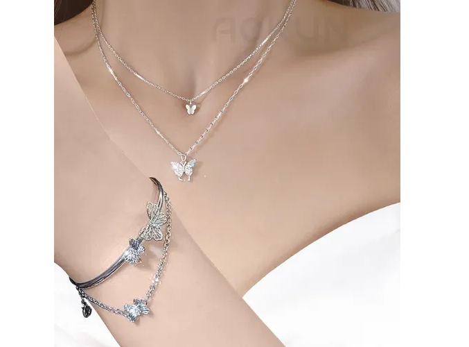 Foto 3 pulgar | Collar Xtellar De Cadena Doble Mariposas Brillantes Pulsera Mujer