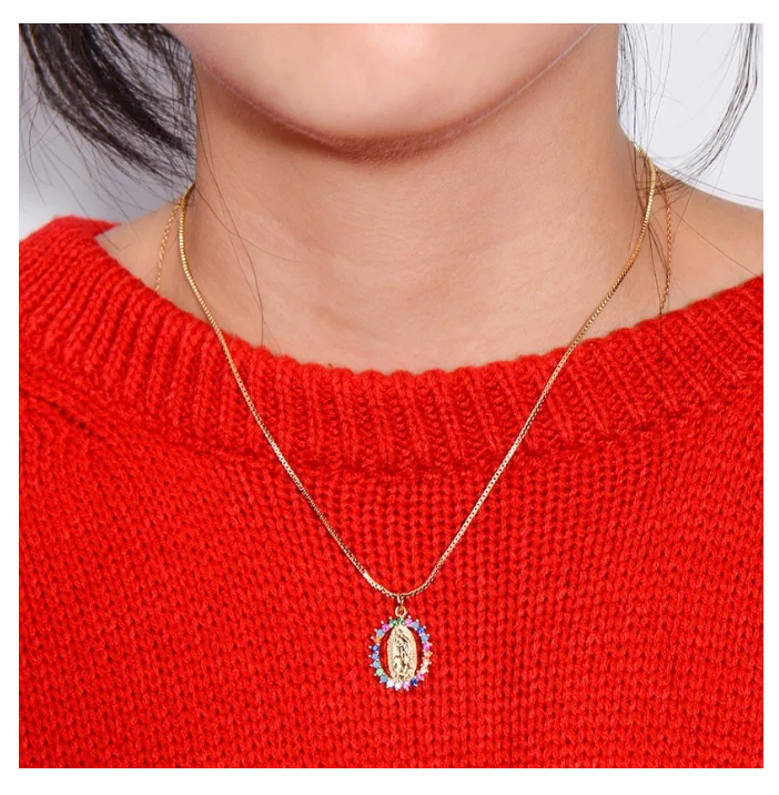 Foto 6 | Medalla Collar Virgen De Guadalupe Chapada En Oro De 18k Cadena Dorada Dije Acero Inoxidable Con Zirconias Con Baño D