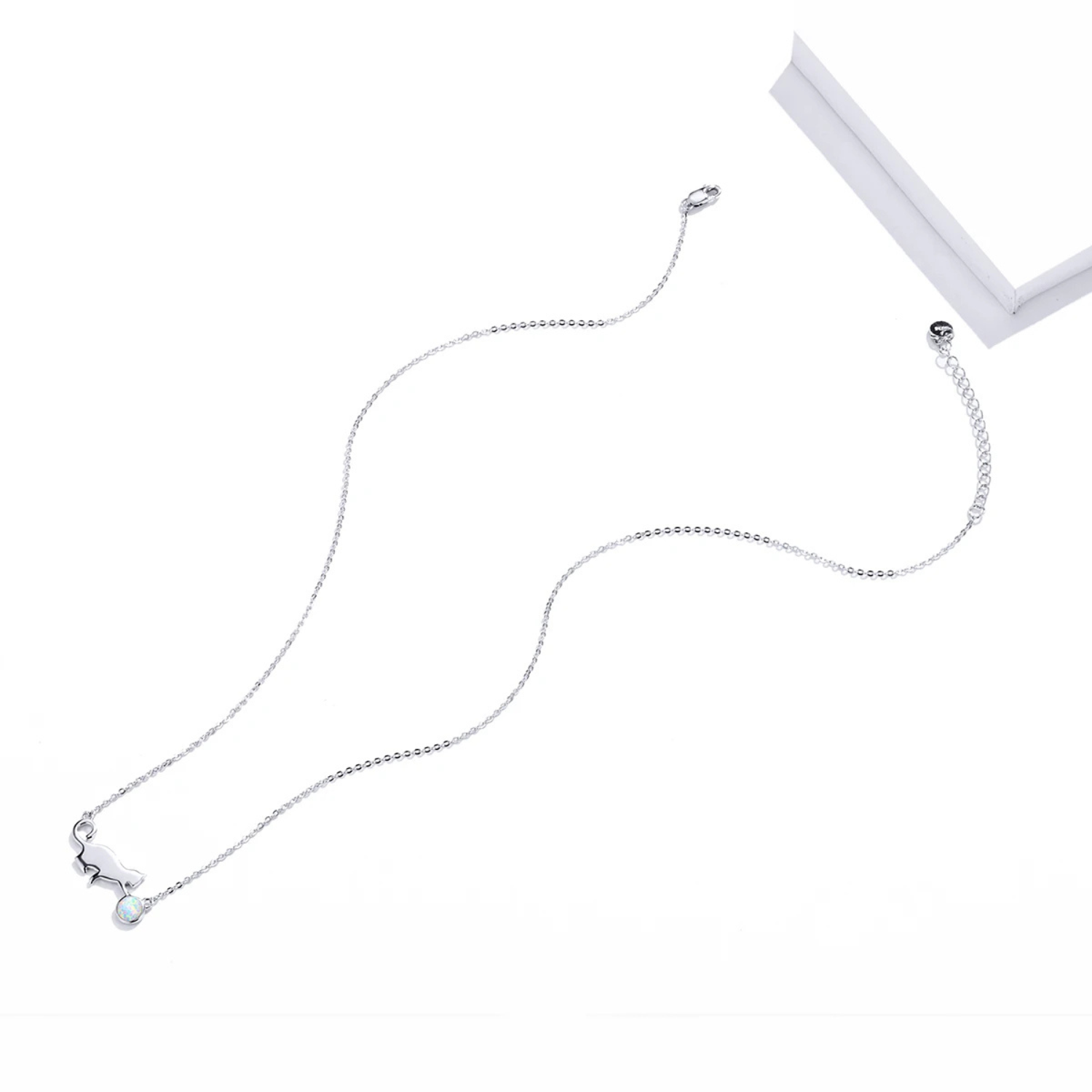 Foto 6 pulgar | Collar Chulada  Gato Bola De Estambre De Plata .925 Con Chapa De Platino Que Lo Protege De Químicos Y Agua