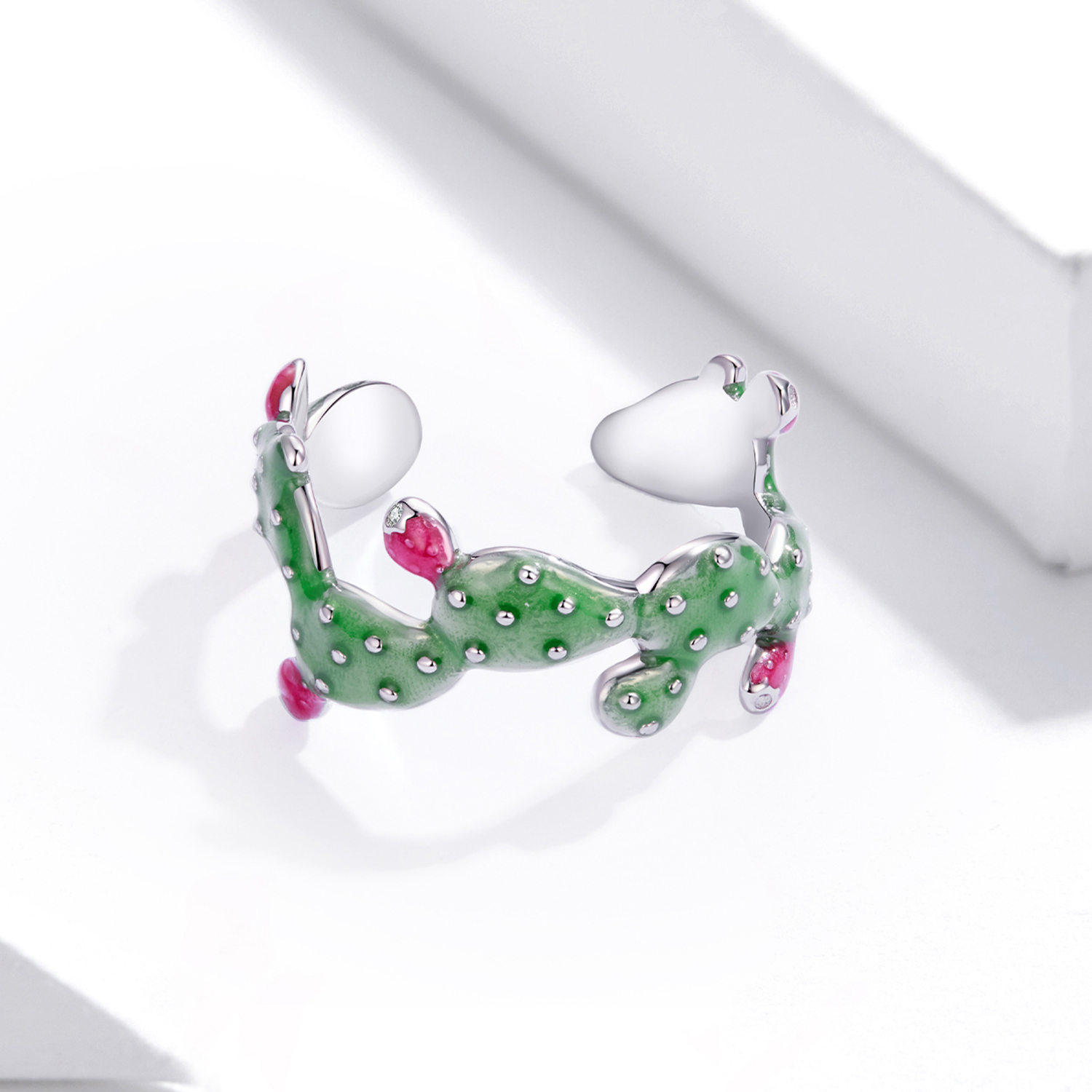 Foto 5 pulgar | Anillo Chulada, Nopal Con Tunas De Plata .925 Con Chapa De Platino