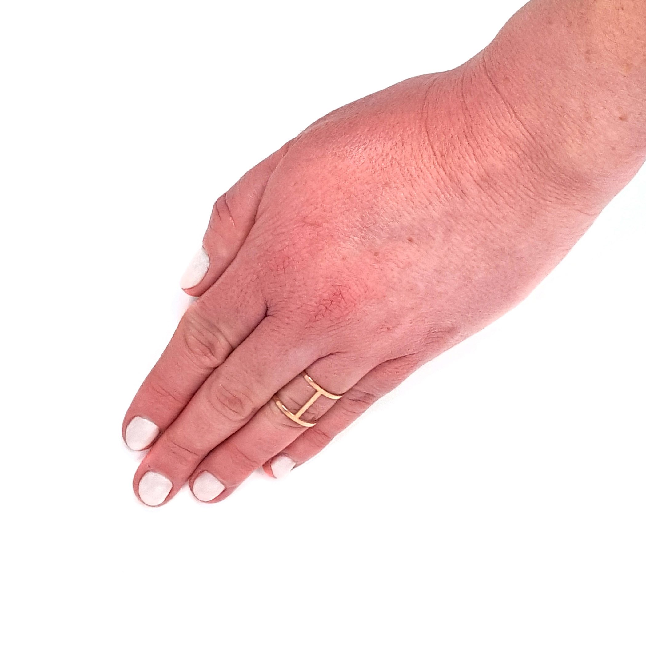 Foto 4 pulgar | Anillo West Coast Jewelry Elya, Brazalete De Acero Chapado En Oro Rosa - Venta Internacional.