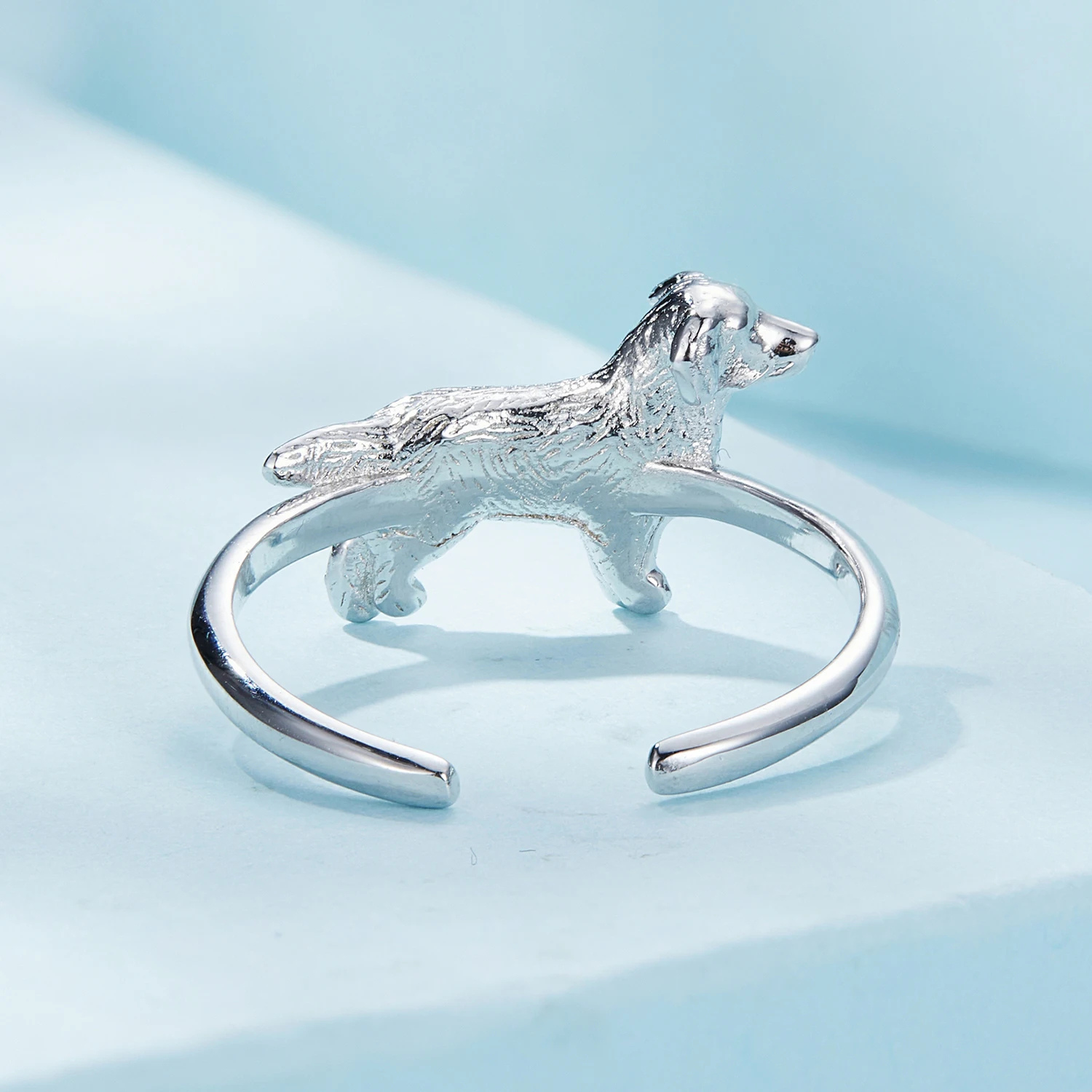 Foto 5 pulgar | Anillo Chulada, Perro Labrador De Plata .925 Con Chapa De Platino, Se Pude Mojar