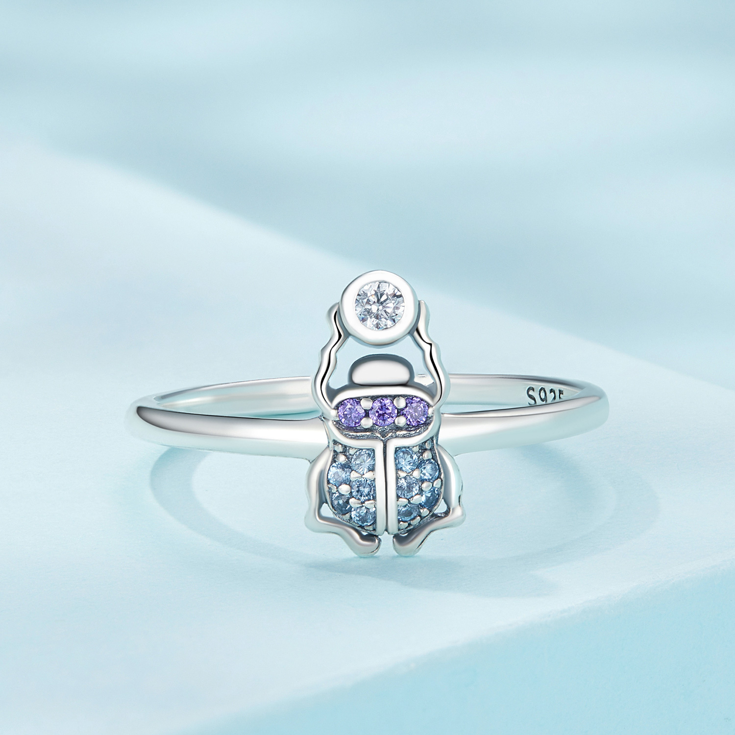 Foto 4 pulgar | Anillo Chulada  Escarabajo De Plata .925 Con Chapa De Platino  Se Pude Mojar