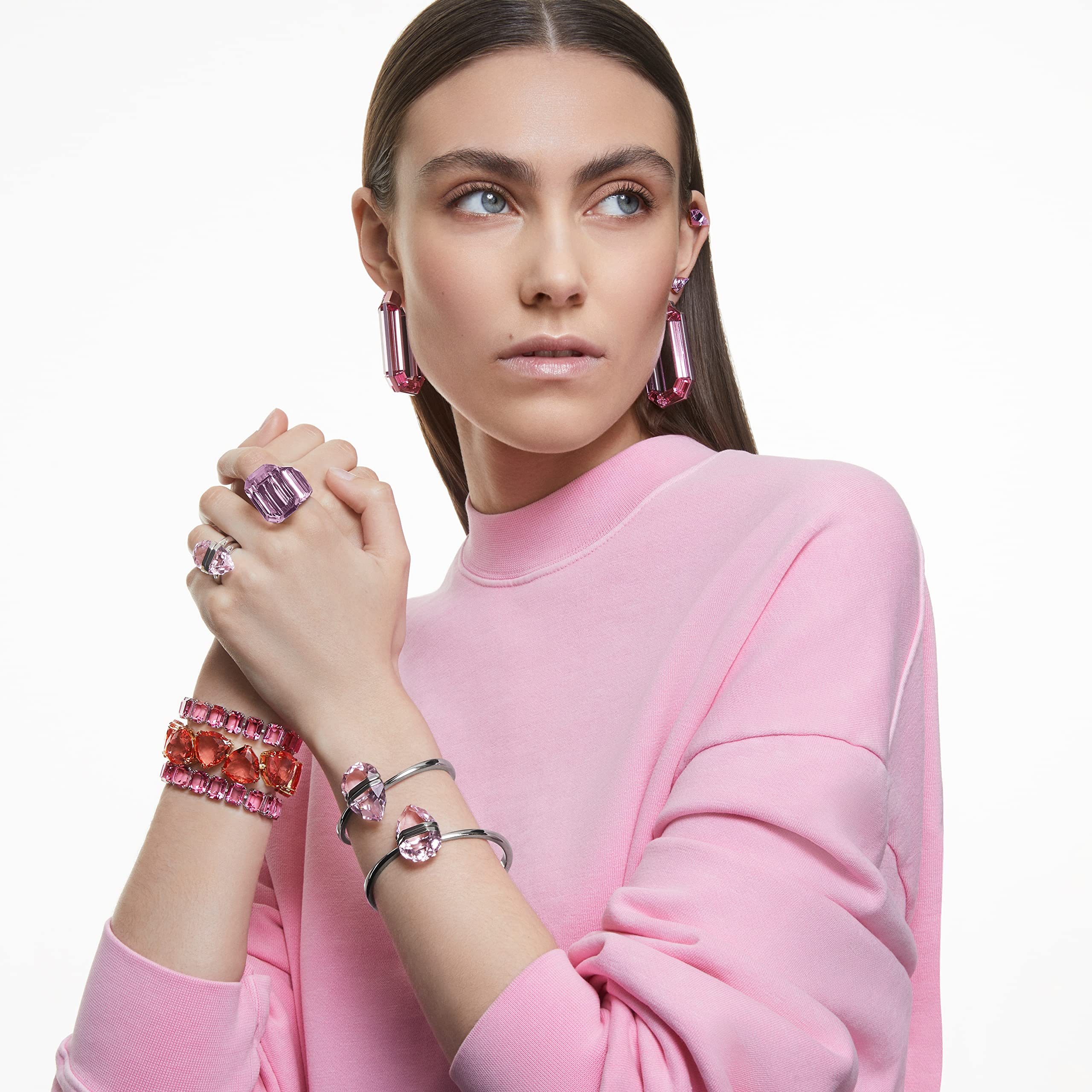 Foto 5 pulgar | Anillo Swarovski Lucent Cocktail De Cristal Rosa Tamaño 9 - Venta Internacional.