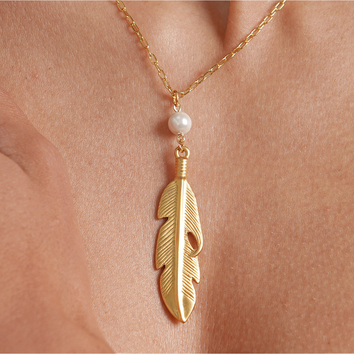 Foto 4 pulgar | Collar Dije Pluma Perla Elegante Regalo Mujer Vangania