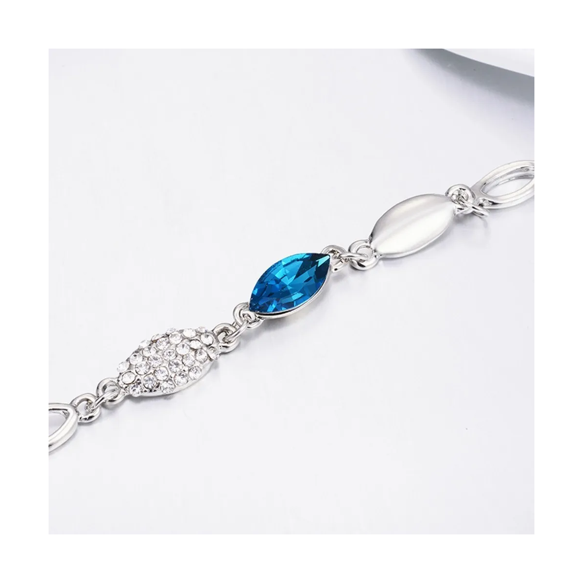 Foto 2 | Collar Pulsera Y Aretes Platesdos Lab.g Azul