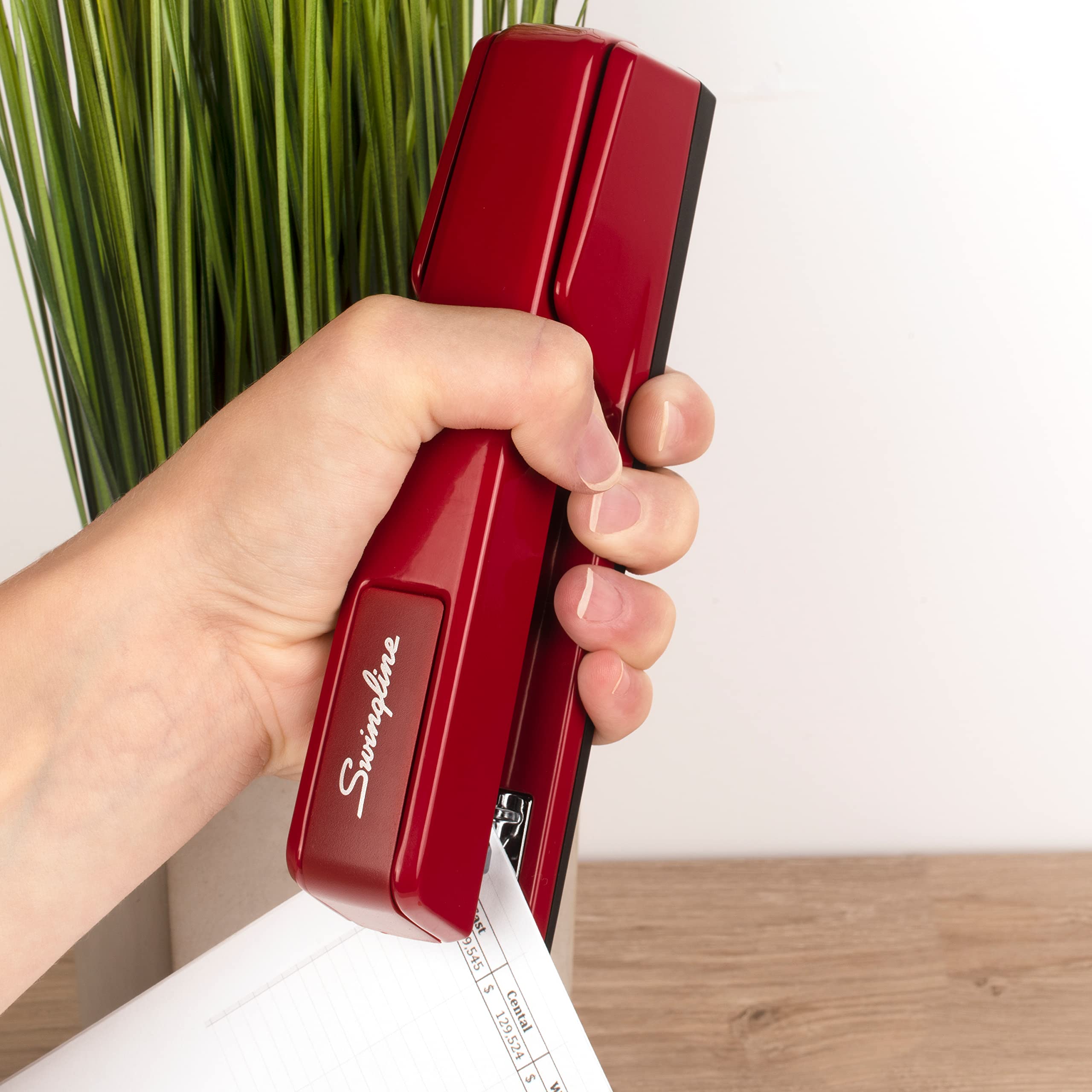 Foto 4 pulgar | Grapadora Swingline 747 Classic, Con Capacidad Para 30 Hojas, Metal, Color Rojo - Venta Internacional.