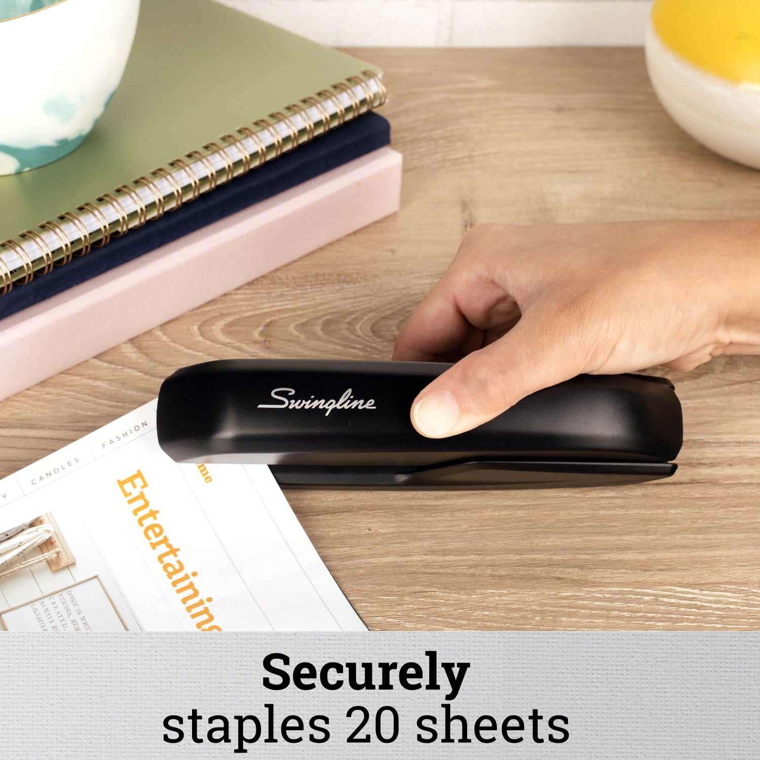 Foto 2 | Engrapadora Swingline Standard Con Capacidad Para 20 Hojas  Ecológica  Paquete De 2  Color Negro - Venta Internacional.