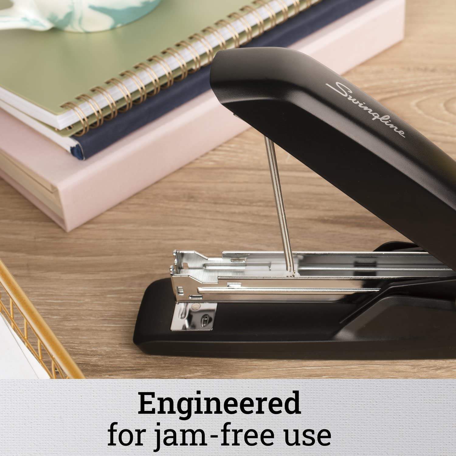 Foto 4 | Engrapadora Swingline Standard Con Capacidad Para 20 Hojas  Ecológica  Paquete De 2  Color Negro - Venta Internacional.