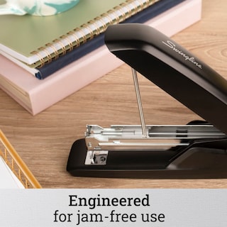 Foto 4 | Engrapadora Swingline Standard Con Capacidad Para 20 Hojas Ecológica Paquete De 2 Color Negro - Venta Internacional.