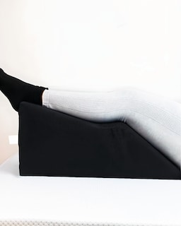 Foto 2 | Almohada Dr Joohn Elevación de Pies Basic Favorecer El Retorno Venoso Negro