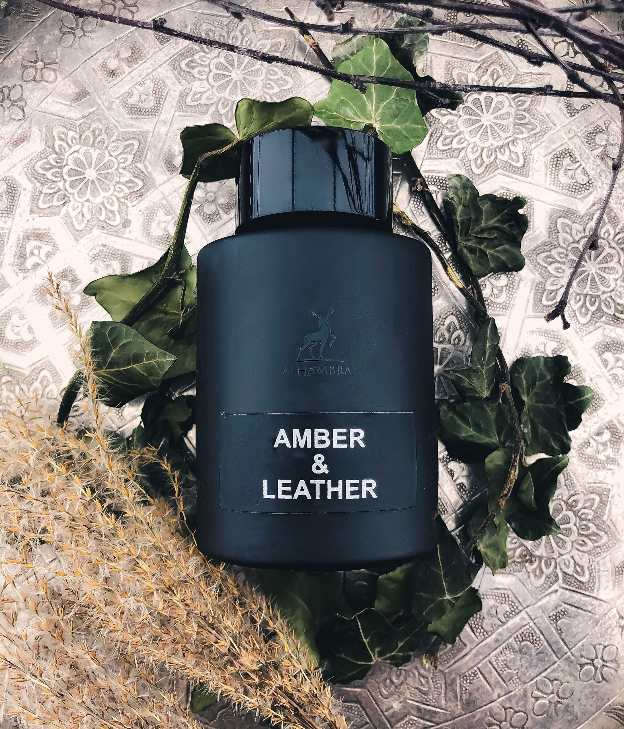 Foto 6 pulgar | Perfume Alhambra Amber & Leather Eau de Parfum 100 ml para Hombre - Venta Internacional