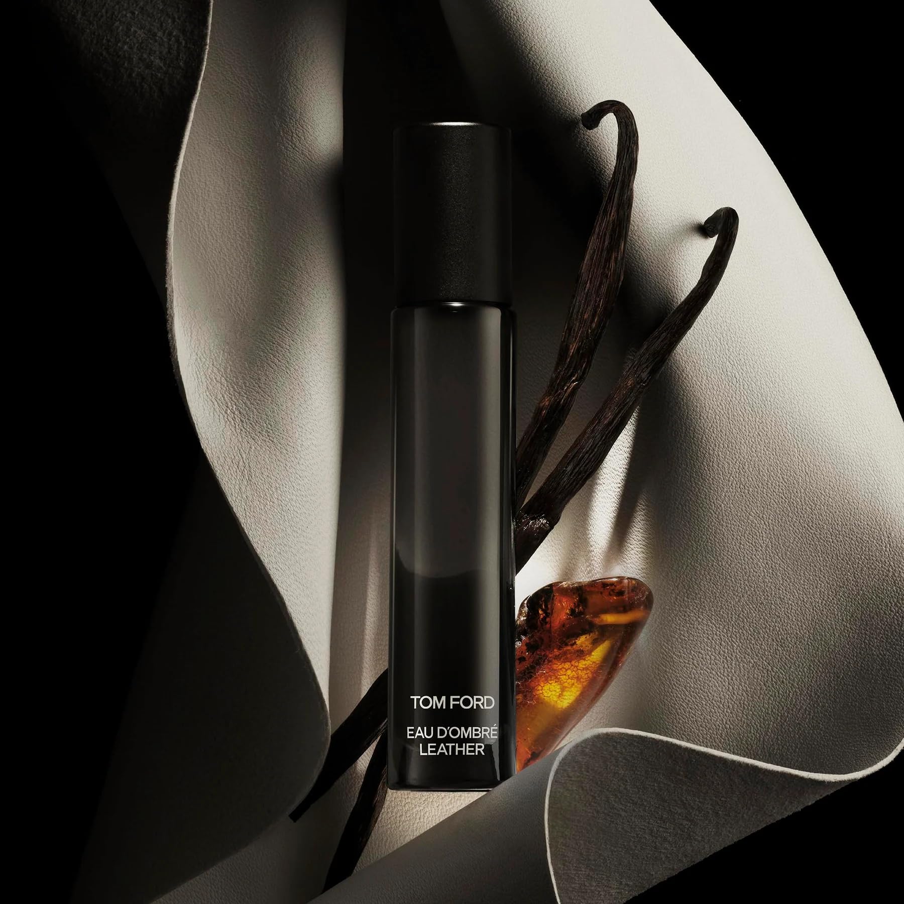 Foto 3 pulgar | Perfume Tom Ford Eau D'ombre Leather Eau De Toilette, 10 Ml - Venta Internacional.