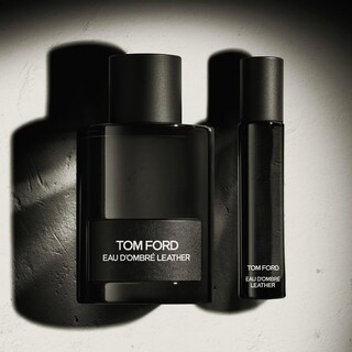 Foto 3 | Perfume Tom Ford Eau D'ombre Leather Eau De Toilette, 10 Ml - Venta Internacional.