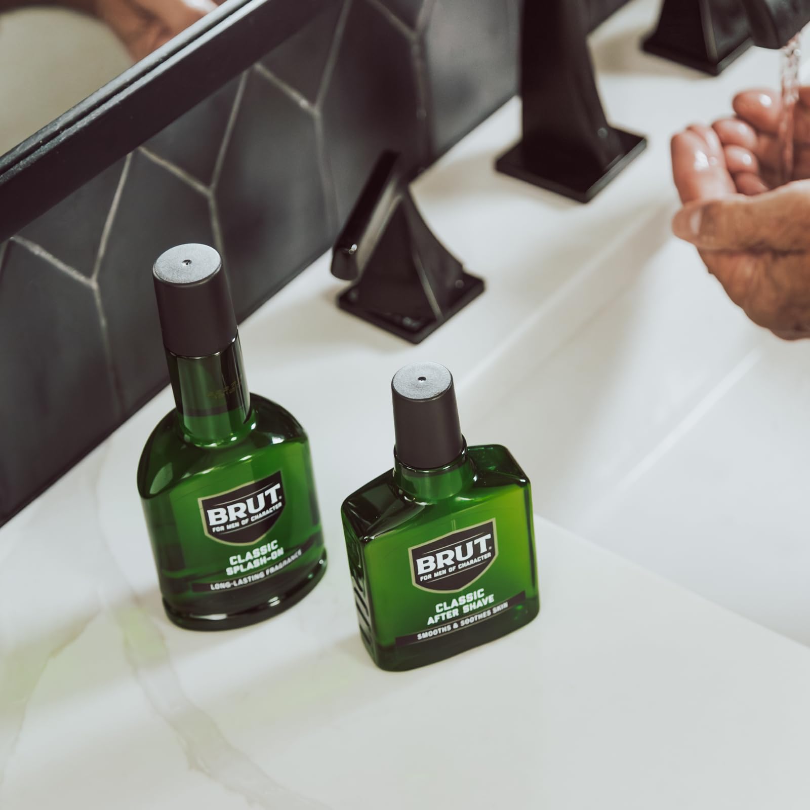 Foto 2 | Perfume Brut Splash-on, Fragancia Original Para Hombre, 100 Ml - Venta Internacional.