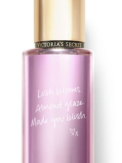Foto 2 | Perfume Victoria's Secret Velvet Petals Mist 250 Ml Para Mujer - Venta Internacional.