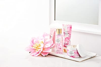 Foto 4 | Perfume Victoria's Secret Natural Beauty Con Granada Y Loto - Venta Internacional.