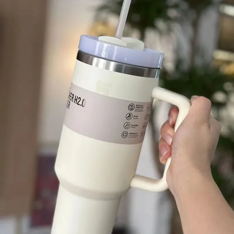 Foto 3 pulgar | Vaso Térmico Stanley de Acero Inoxidable 887 ml con Pajita de 30 Oz - Venta Internacional