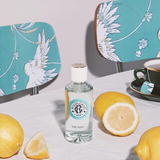 Foto 2 | Spray Corporal De Agua Aromática Roger & Gallet Thé Vert 100 Ml Para Mujer - Venta Internacional.