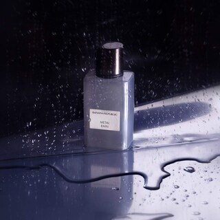 Foto 3 | Perfume Banana Republic Icon Collection Metal Rain Edp 73 Ml - Venta Internacional.