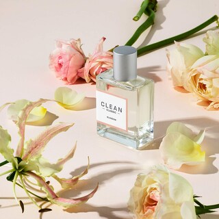Foto 4 | Perfume Clean Classic Blossom, 60 Ml, No Irritante, Vegano - Venta Internacional.