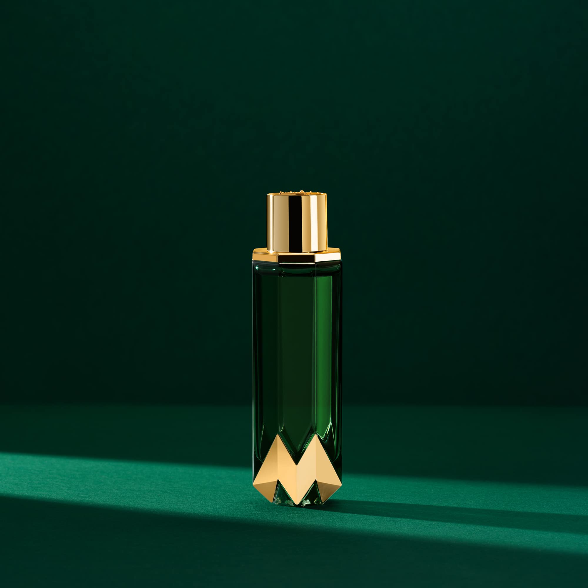 Foto 3 pulgar | Perfume Royalty By Maluma Jade Eau de Parfum 75 Ml - Venta Internacional