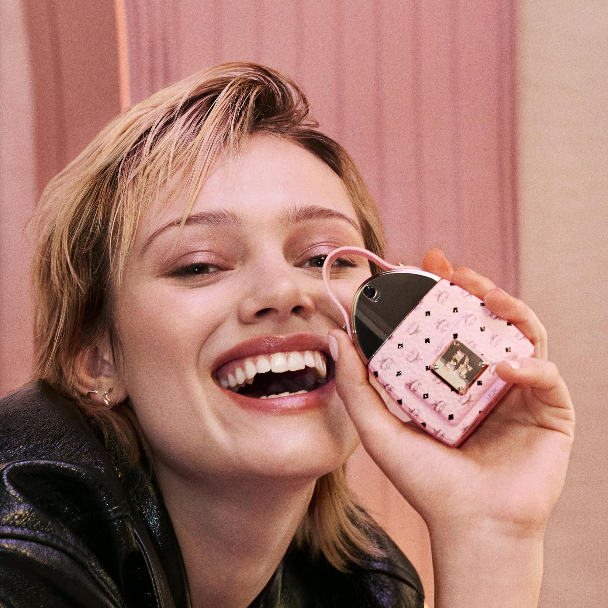 Foto 4 pulgar | Perfume Mcm Crush 30 ml para Mujer - Venta Internacional