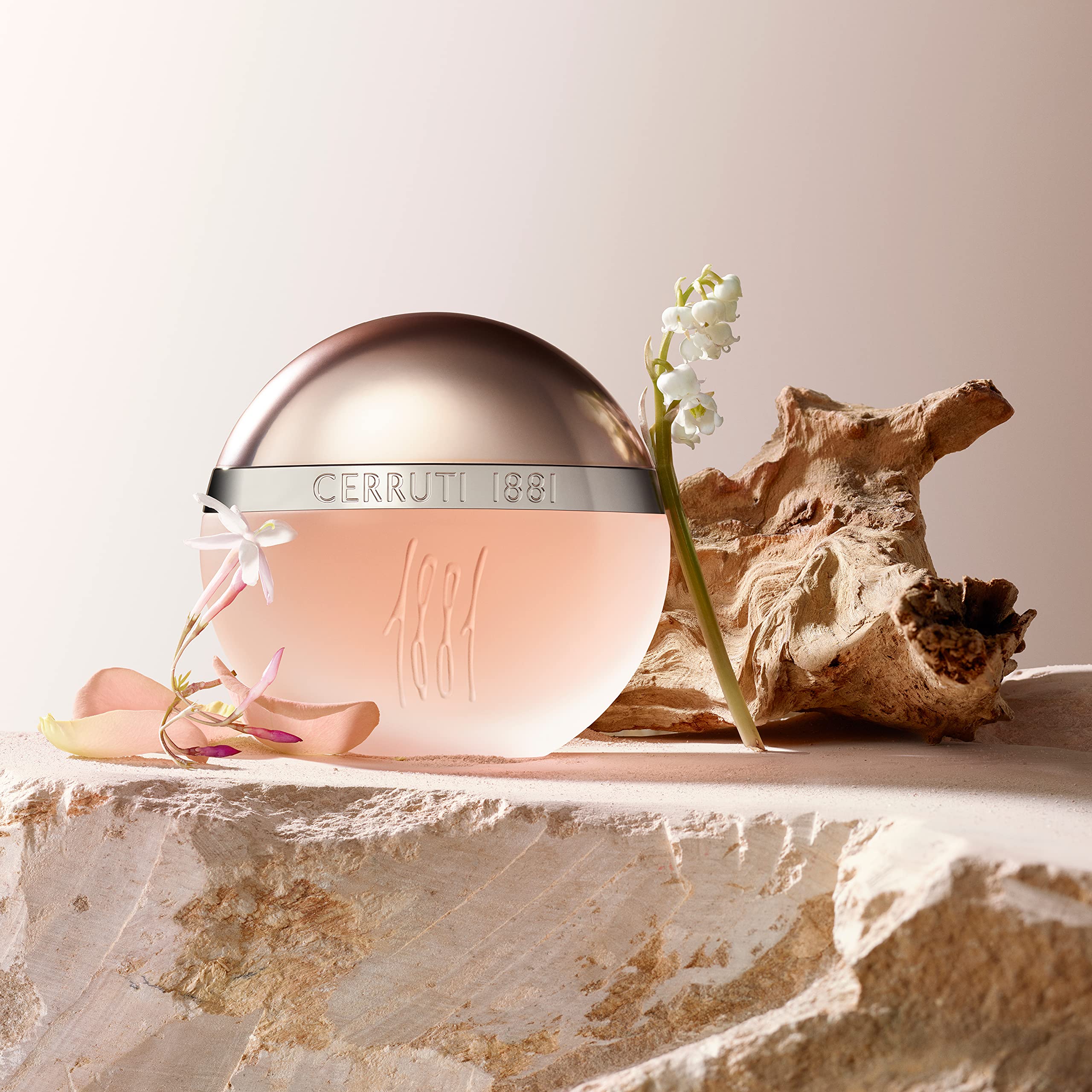Foto 6 | Perfume Cerruti 1881 Eau De Toilette Para Mujer, 50 Ml - Venta Internacional.