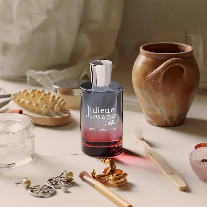 Foto 7 pulgar | Perfume Juliette Has A Gun Ode To Dullness Eau De Parfum 100 - Venta Internacional.