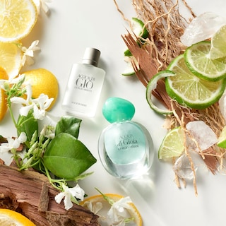 Foto 4 | Set De Regalo Perfume Armani Beauty Acqua Di Gioia Eau De Parfum - Venta Internacional.