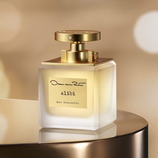 Foto 6 | Set De Regalo De Perfume Oscar De La Renta Alibi Eau Sensuelle Para Mujer - Venta Internacional.