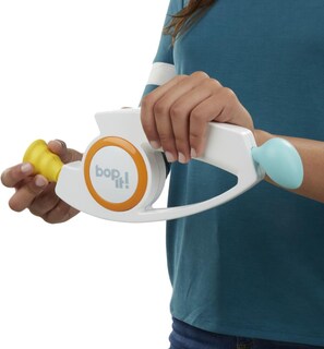 Foto 5 | Bop It! Clásico Juego De Golpear, Estirar Y Girar Hasbro