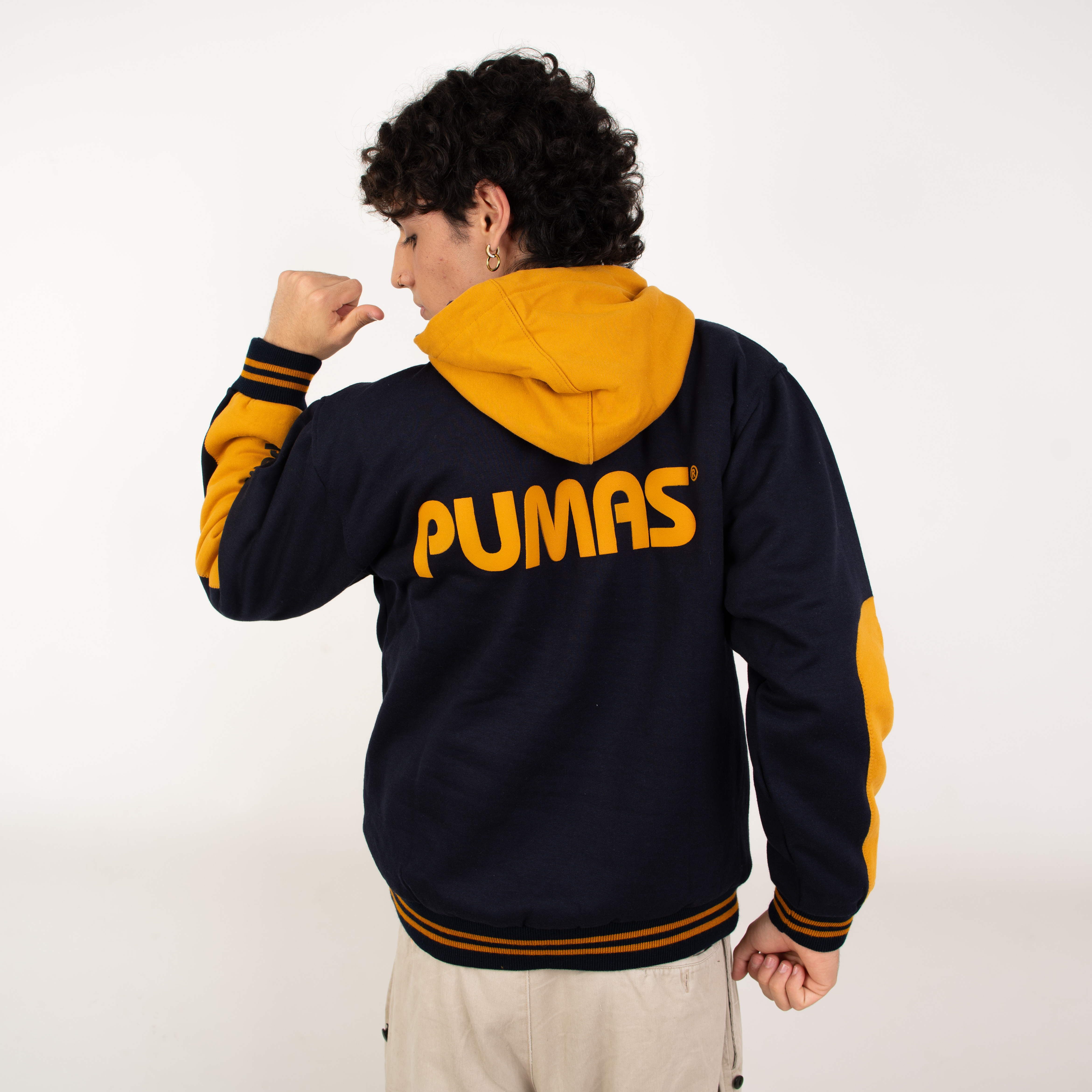 Foto 2 | Sudadera Retro Pumas Oficial – Diseño Azul Y Dorado