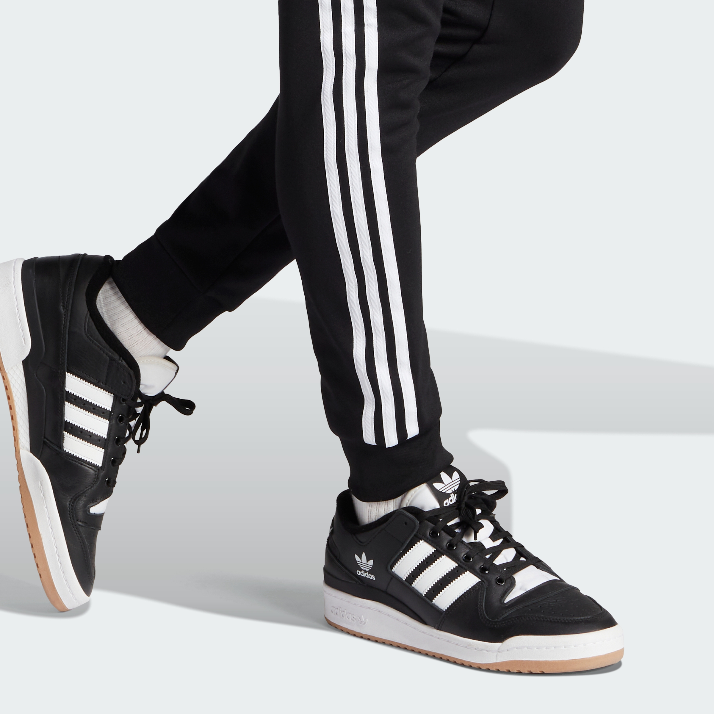 Foto 8 pulgar | Pants Deportivos Adicolor Classics Sst Adidas Negro Hombre