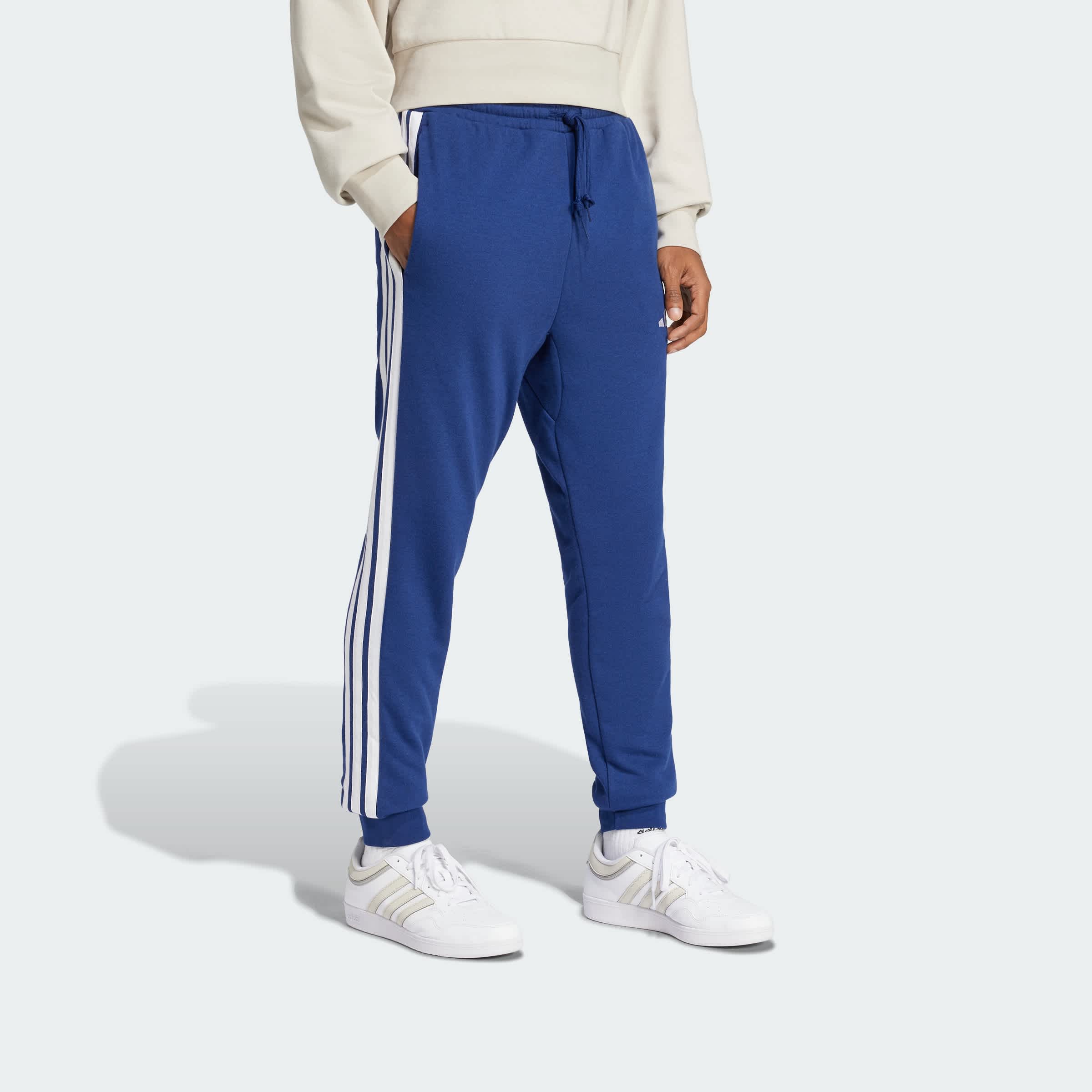 Foto 5 | Pants De Felpa Francesa De 3 Franjas Essential Adidas Azul Hombre