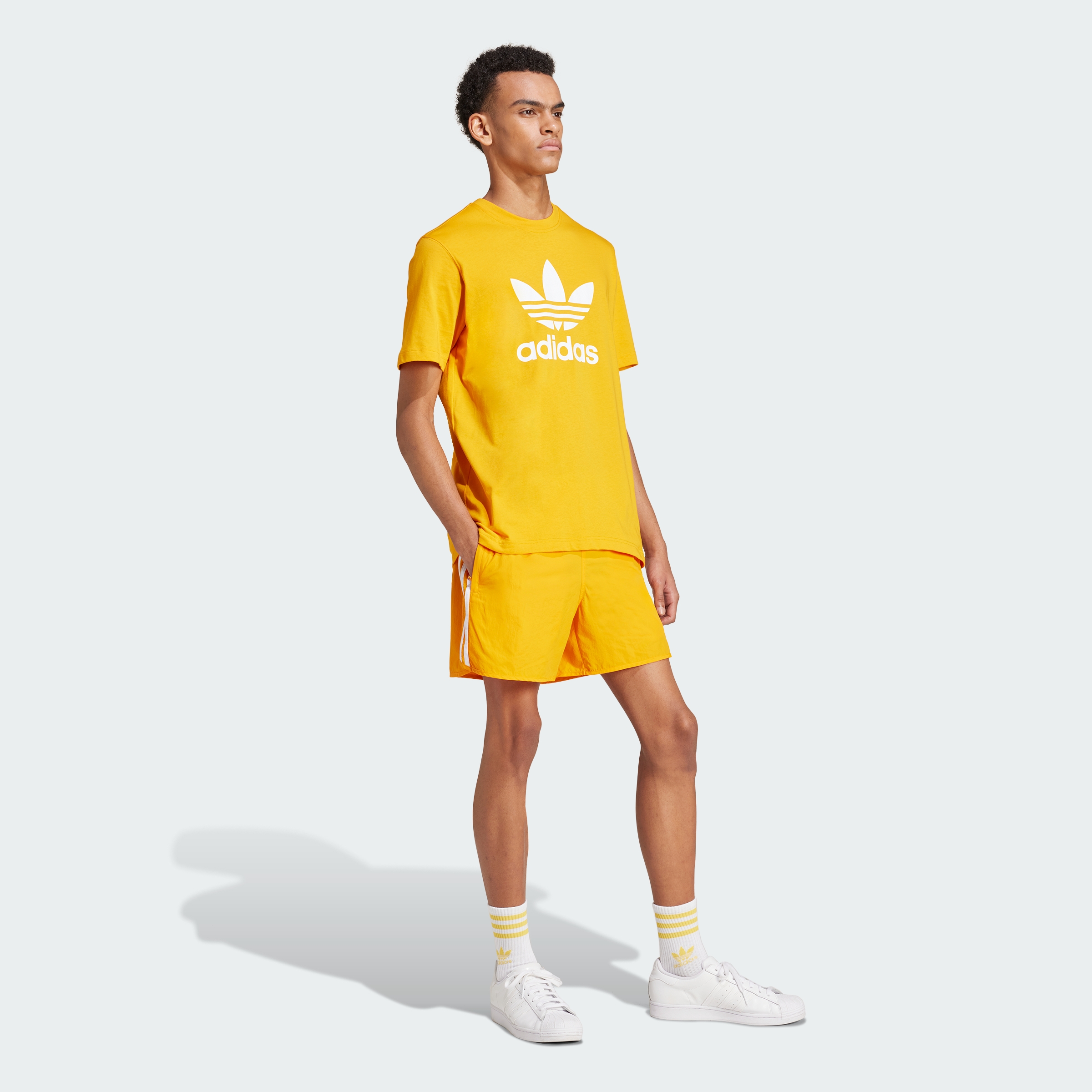 Foto 7 pulgar | Shorts Adicolor Classics Sprinter Adidas Naranja Hombre