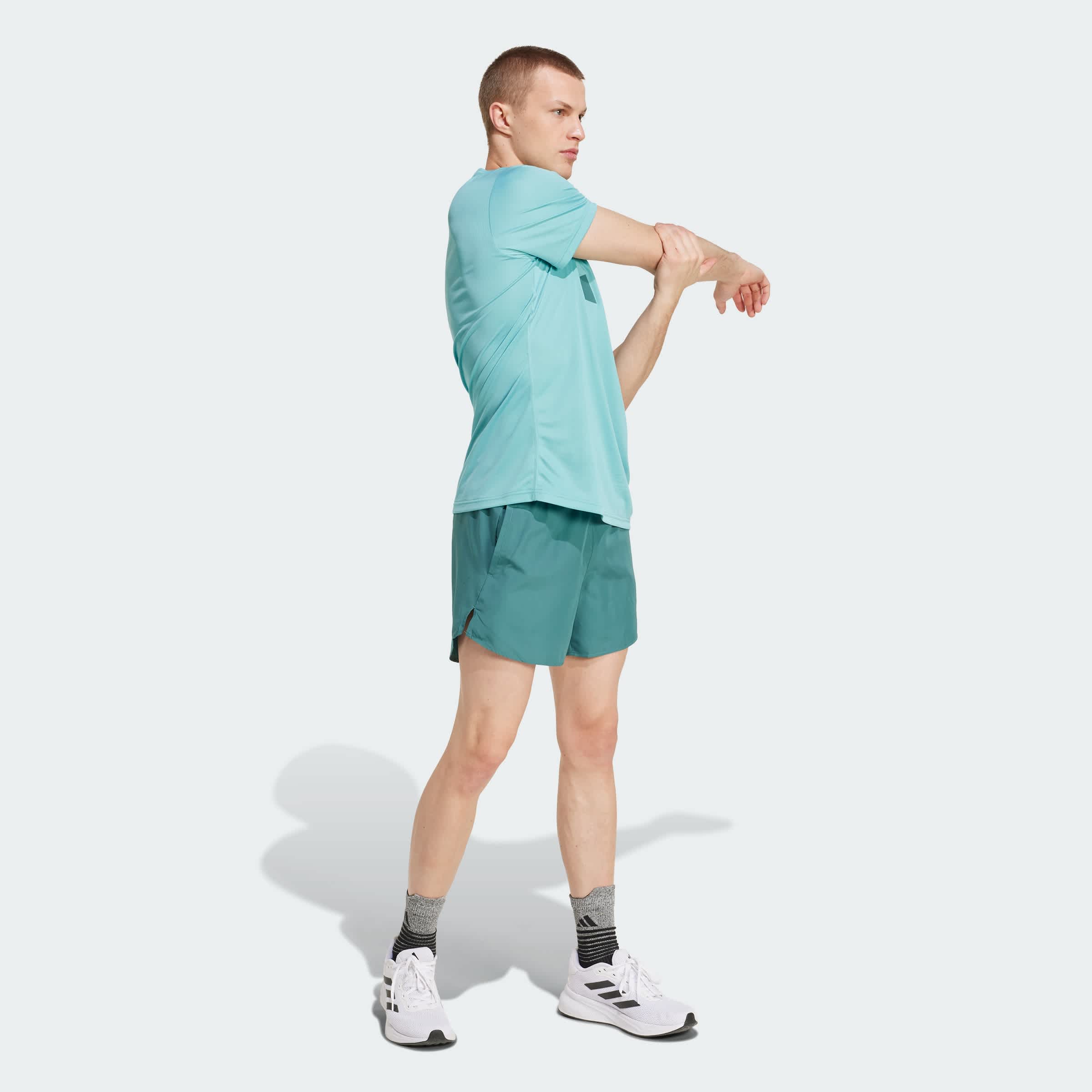 Foto 6 pulgar | Playera Run It Adidas Turquesa Hombre