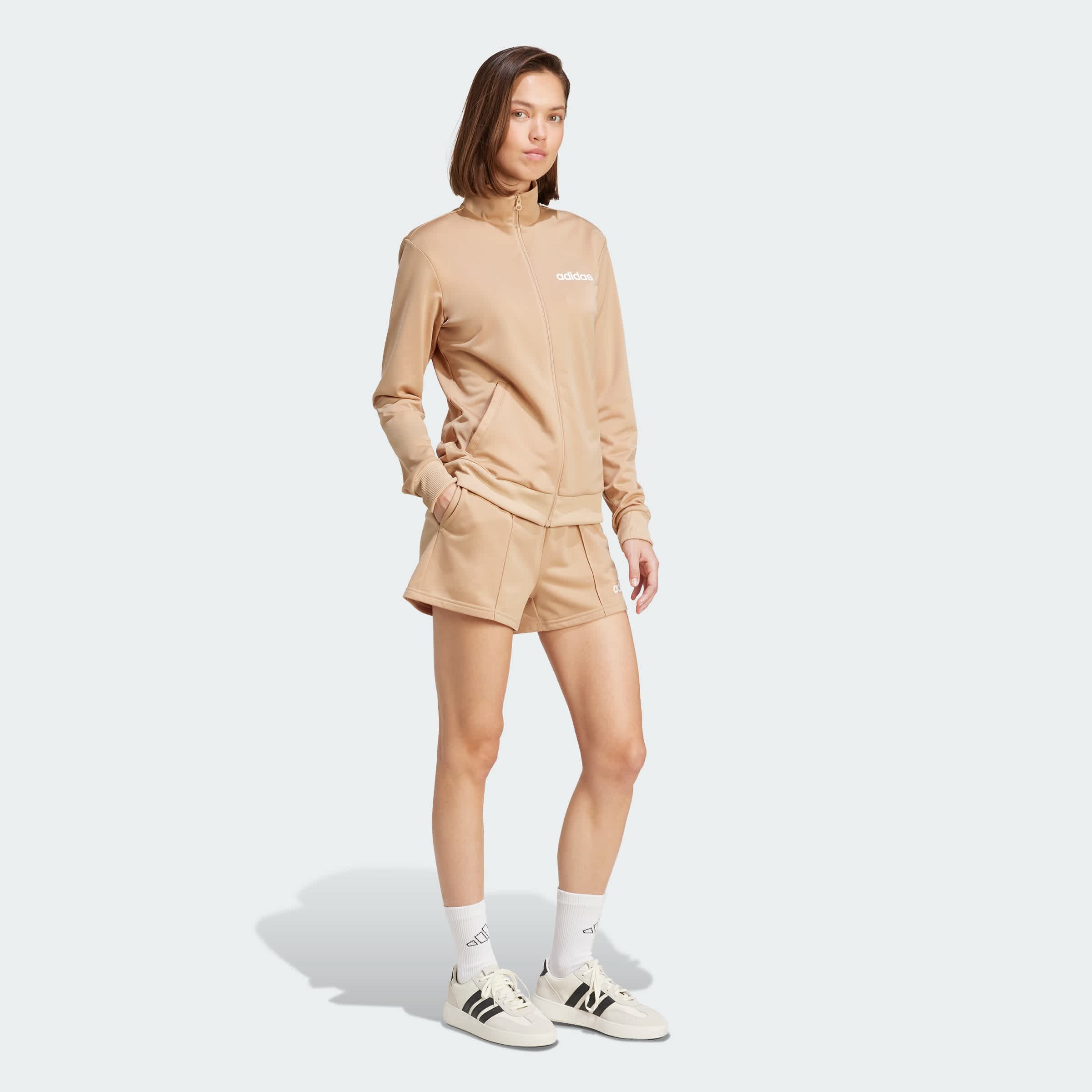 Foto 5 | Conjunto Essentials Linear Shorts Adidas Café Mujer