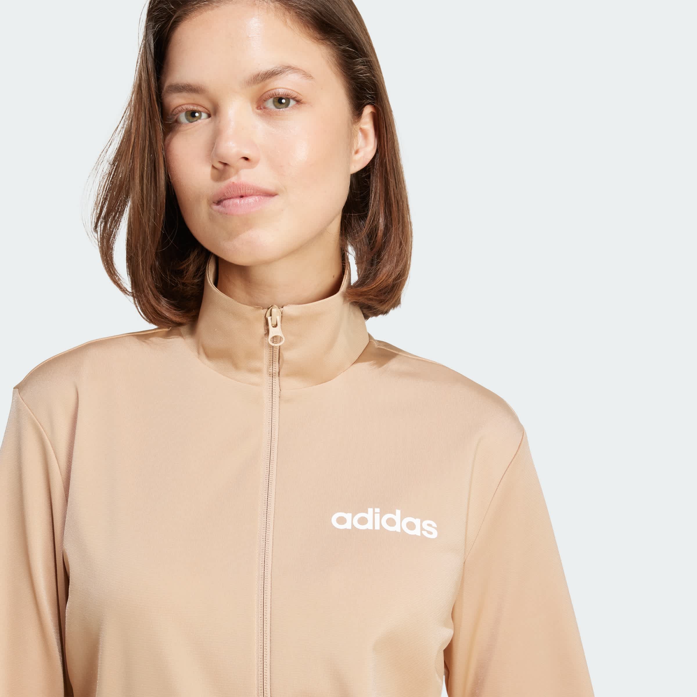 Foto 6 | Conjunto Essentials Linear Shorts Adidas Café Mujer