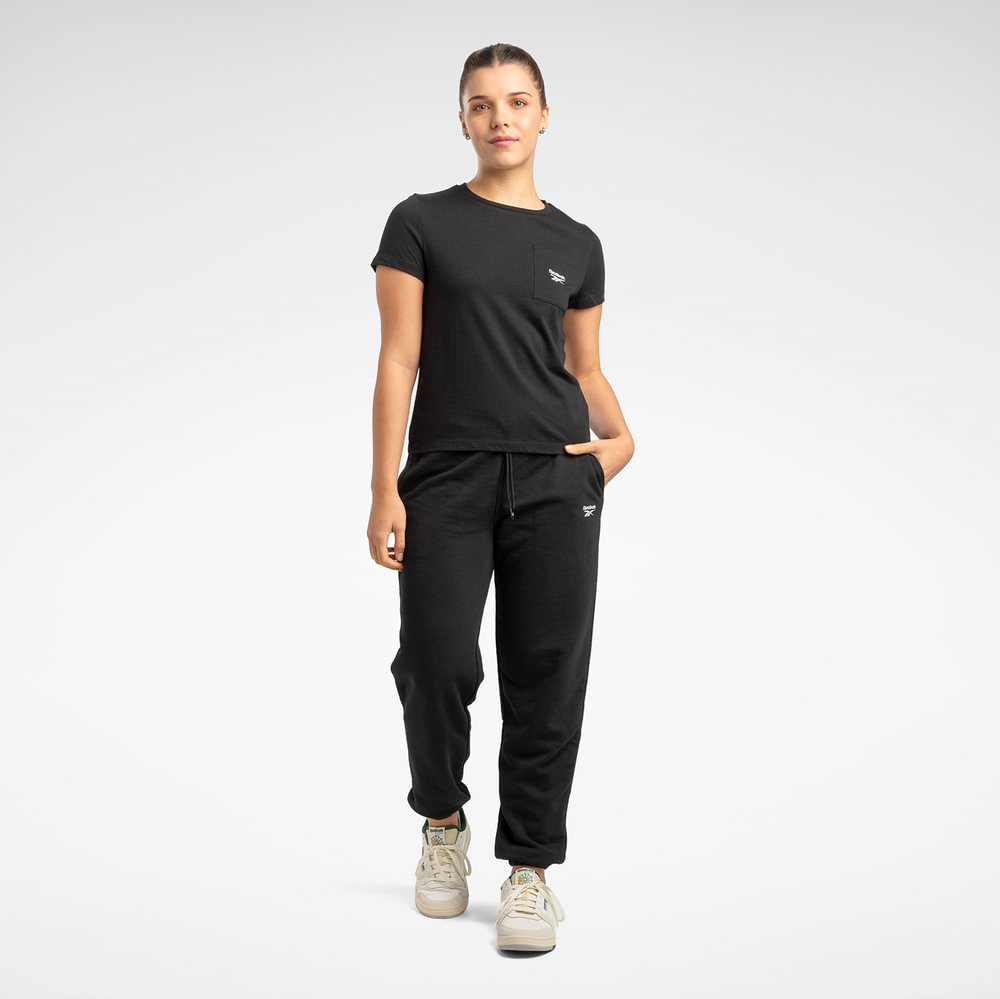 Foto 3 pulgar | Playera Reebok Classics Identity para Mujer
