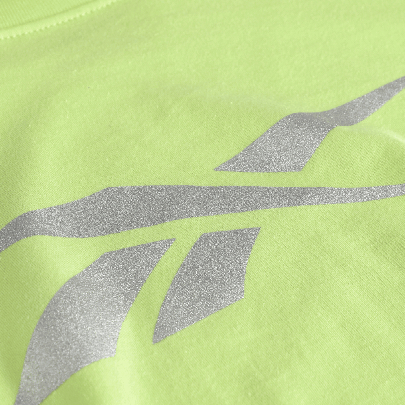 Foto 4 pulgar | Playera Reebok Basic Cotton Tee Para Mujer Color Amarillo Modelo Ts0132