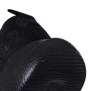 Foto 6 | Tenis Under Armour Victory - 3023639003 - Negro - Hombre Negro